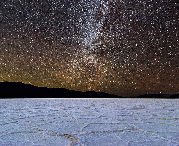 Photo de la galaxie au-dessus de Death Valley