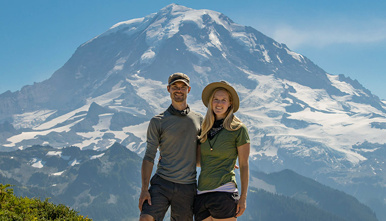 Photo of Eric and Ashley hiking