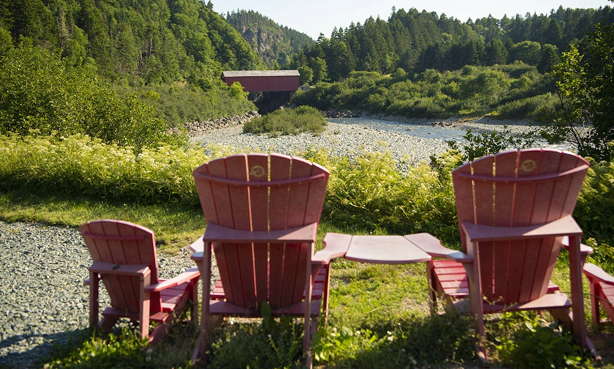 Photo of Parks Canada red chairs